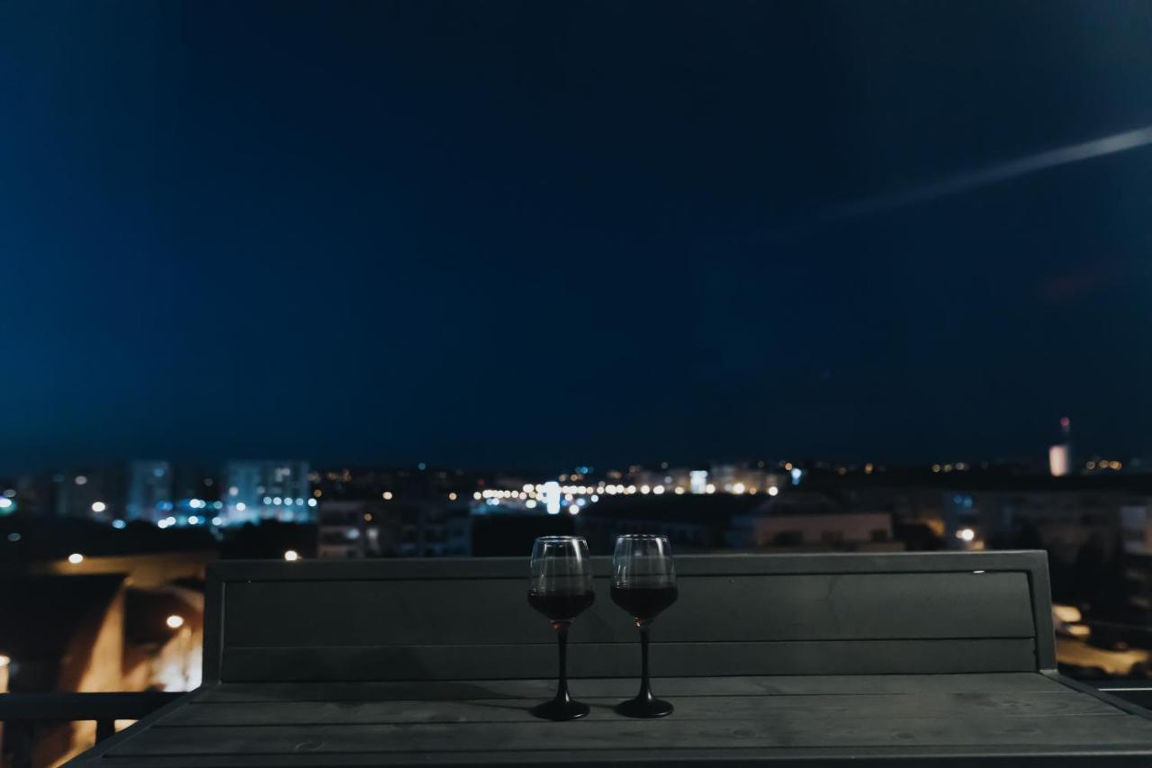 Urban Apartment Oradea Buitenkant foto